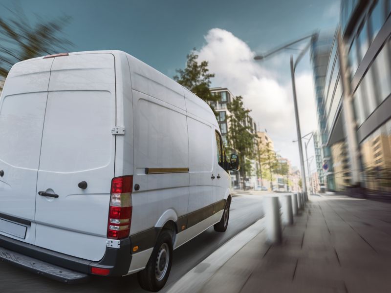 Van Leasing, Finance or Buying – Which Is Best For You?