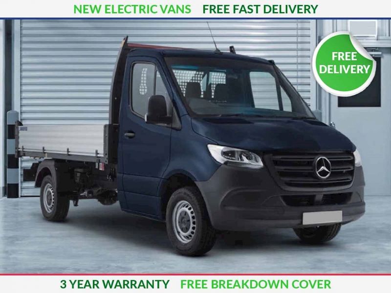 Battle of the Tippers: Mercedes-Benz eSprinter vs Peugeot e-Boxer