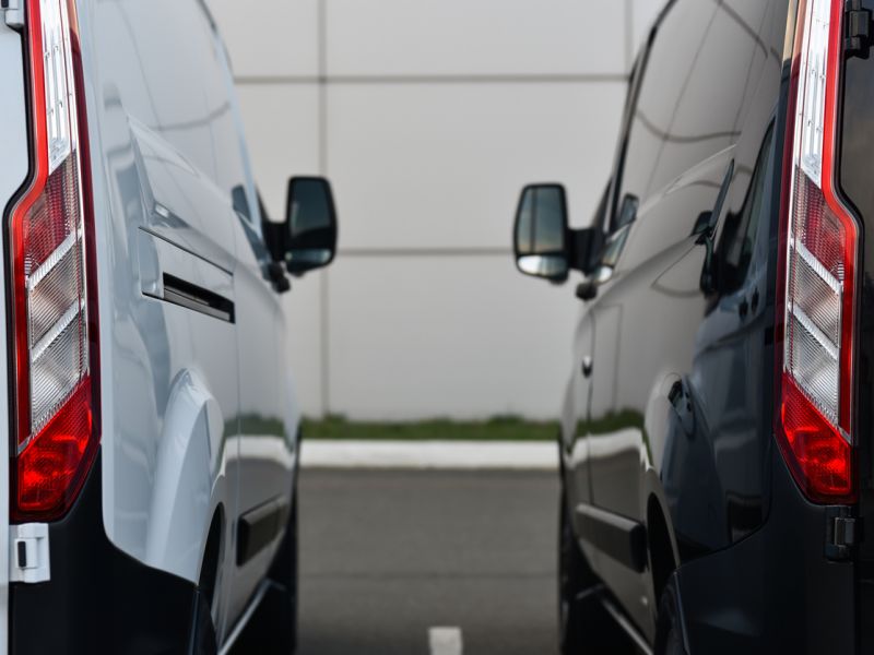 Five Reasons for Choosing a New Van Over a Used Van