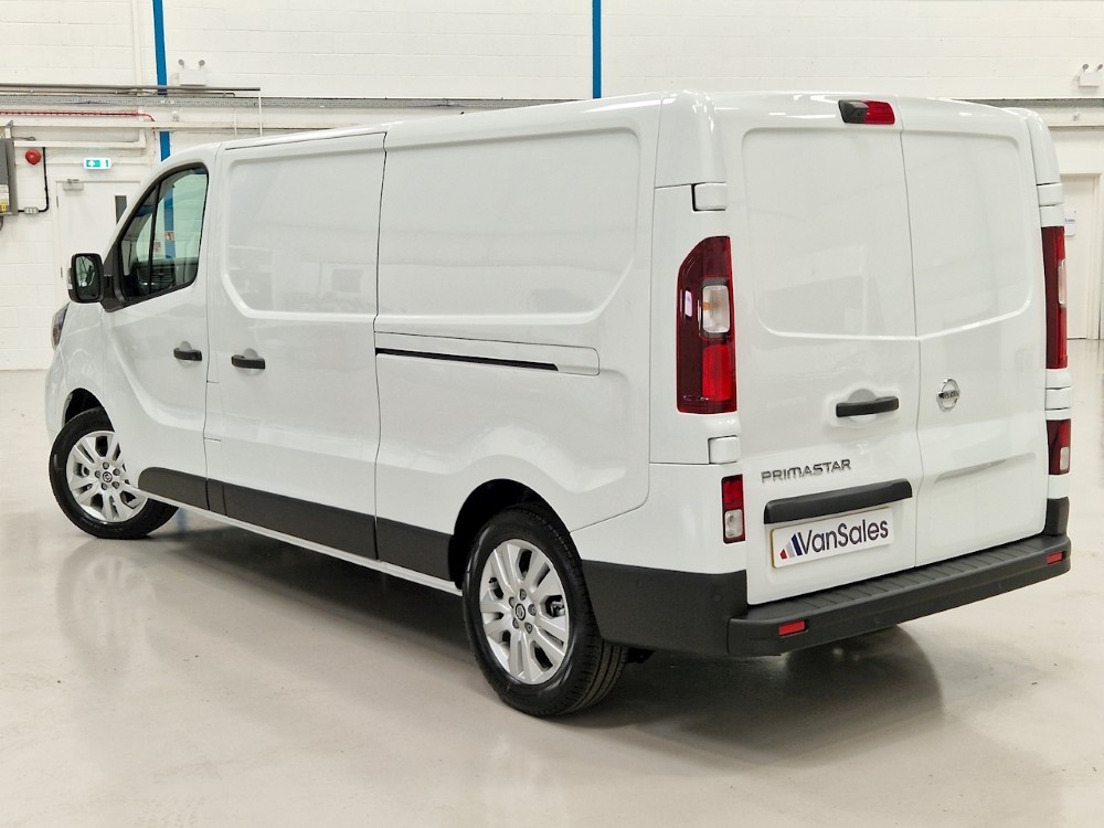 Nissan Primastar 2.0 dCi 170ps H2 Tekna Van