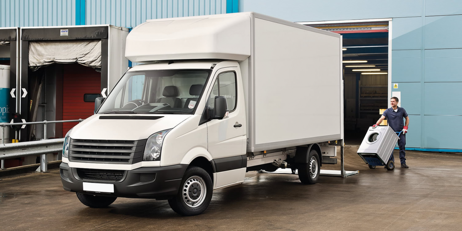 Second hand luton vans fashion with tail lift