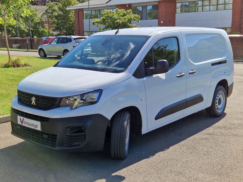 Peugeot Partner Van Review