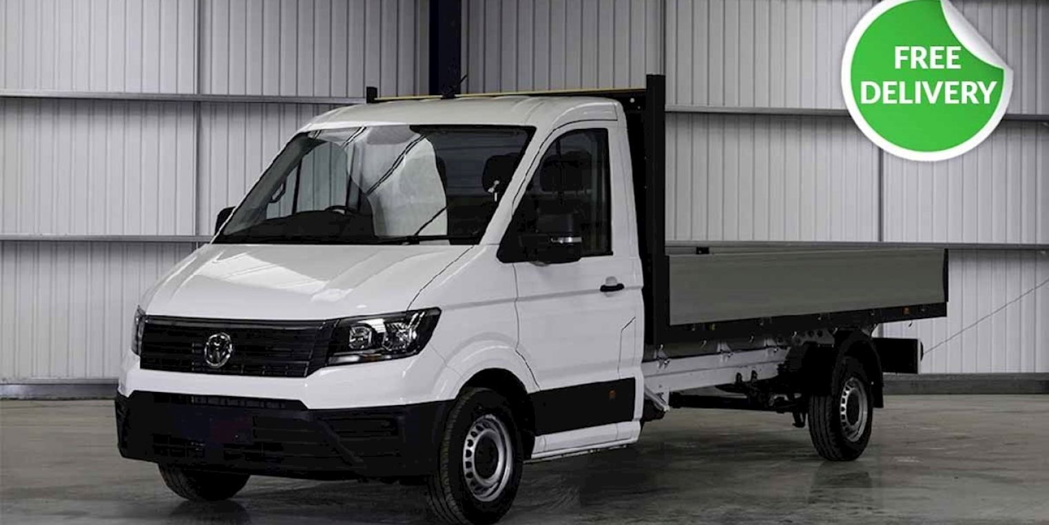 Vauxhall Movano-e Dropside vs Volkswagen E-Crafter Dropside